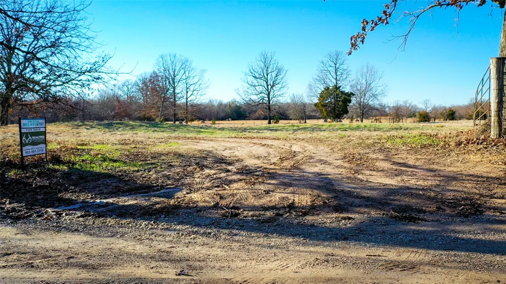 1200 County Road 1255 Detroit, TX 75436