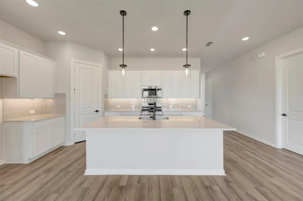 4725 Shelby Shore Drive Texas City, TX 77591
