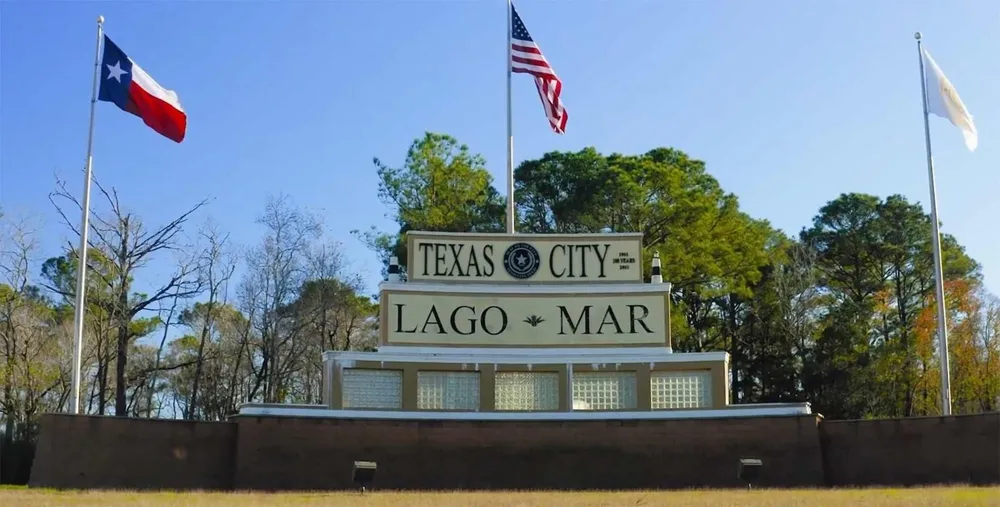 4725 Shelby Shore Drive Texas City, TX 77591
