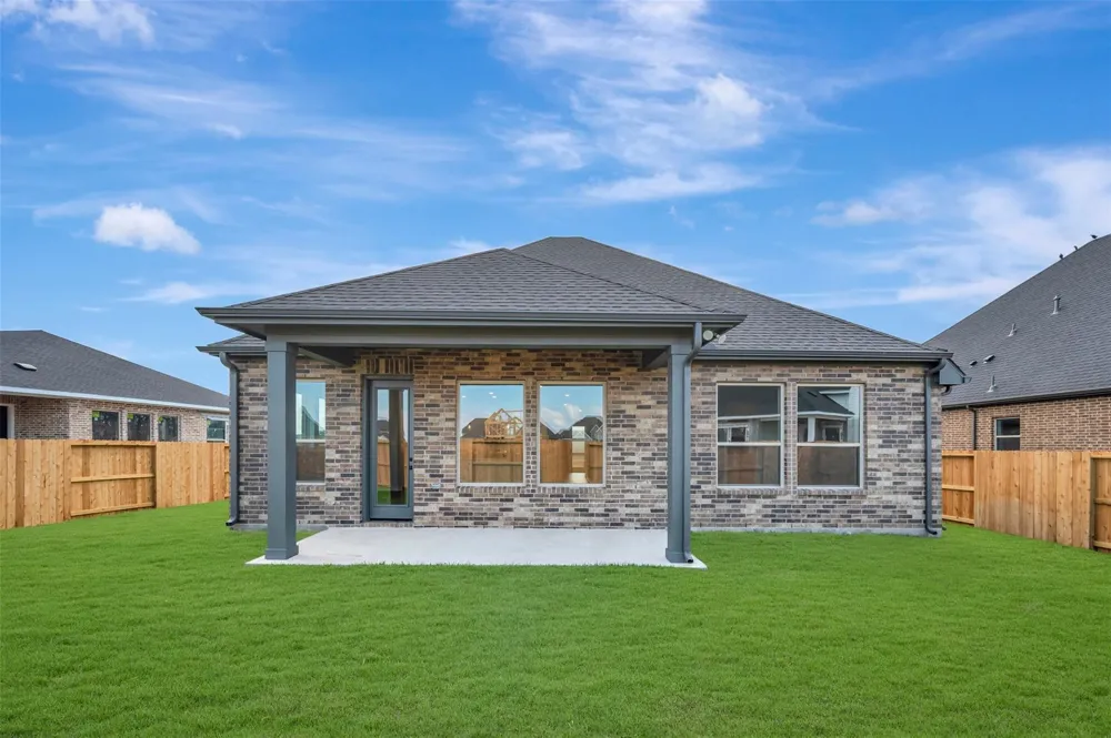 4725 Shelby Shore Drive Texas City, TX 77591