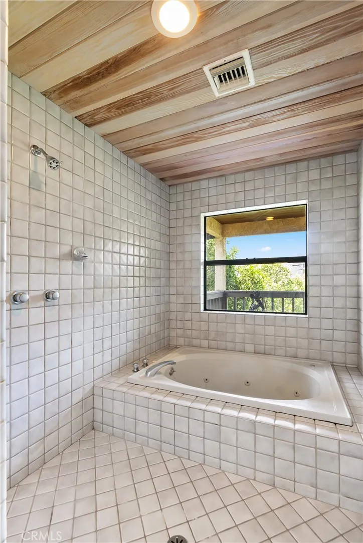 3654 4th Avenue La Crescenta, CA 91214