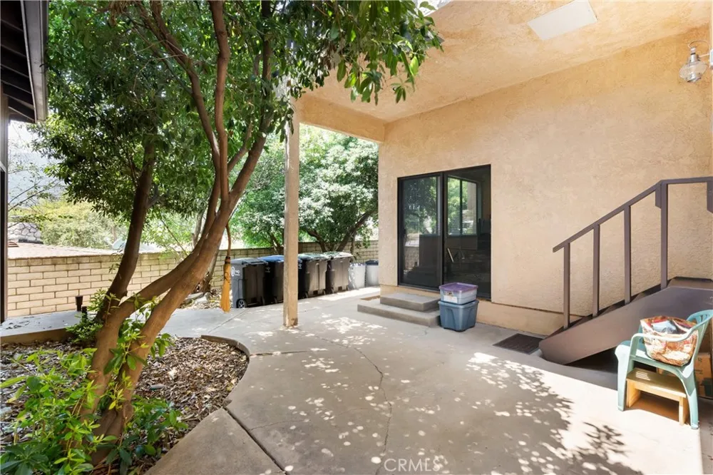 3654 4th Avenue La Crescenta, CA 91214