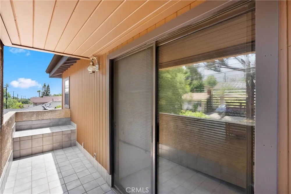 3654 4th Avenue La Crescenta, CA 91214