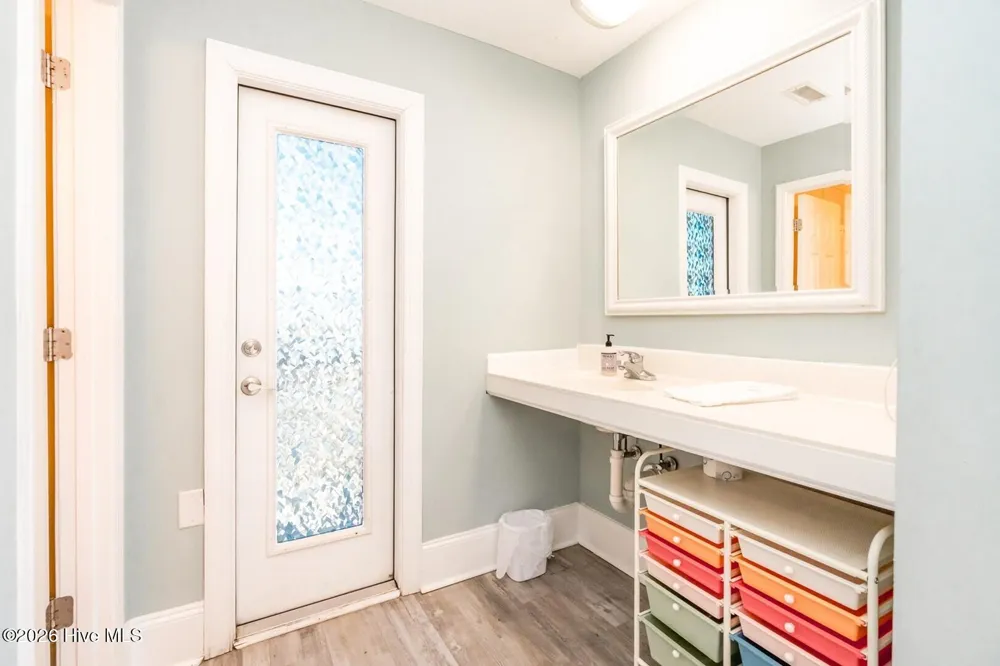 1507 New River Drive #216 Surf City, NC 28445
