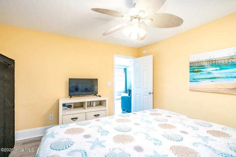 1507 New River Drive #216 Surf City, NC 28445