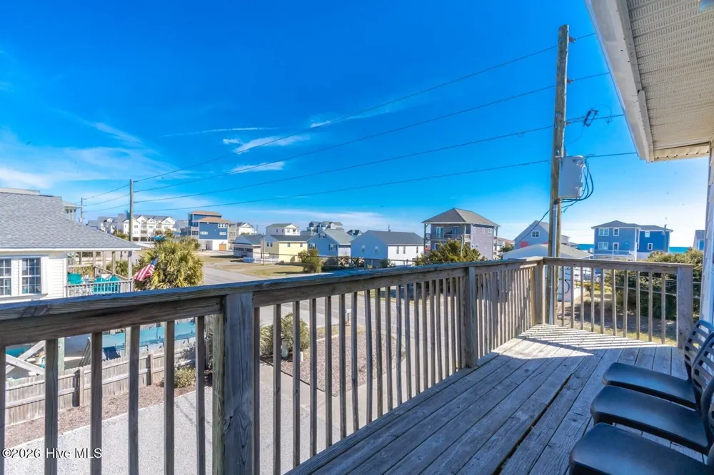 1507 New River Drive #216 Surf City, NC 28445