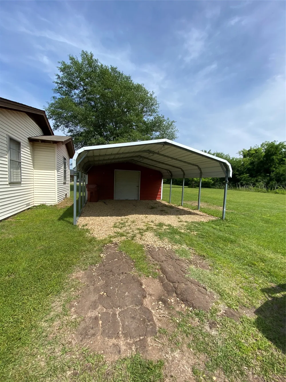 1260 Vz County Road 1810 Grand Saline, TX 75140