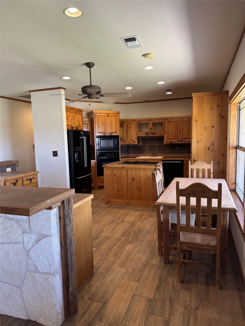 655 Loftice Road Gunter, TX 75058