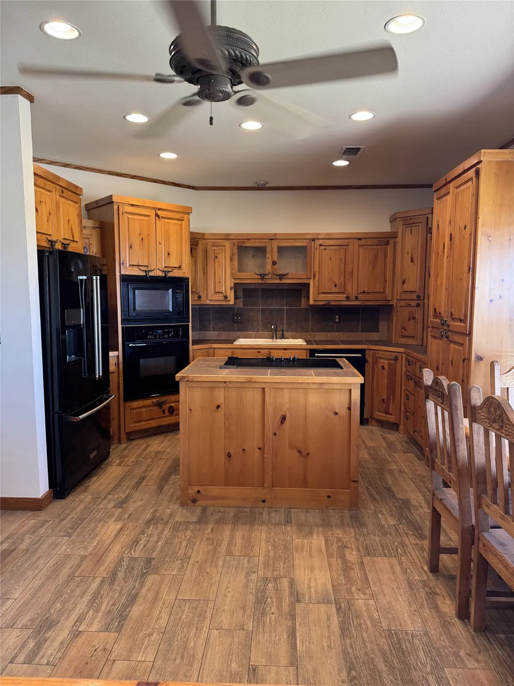 655 Loftice Road Gunter, TX 75058