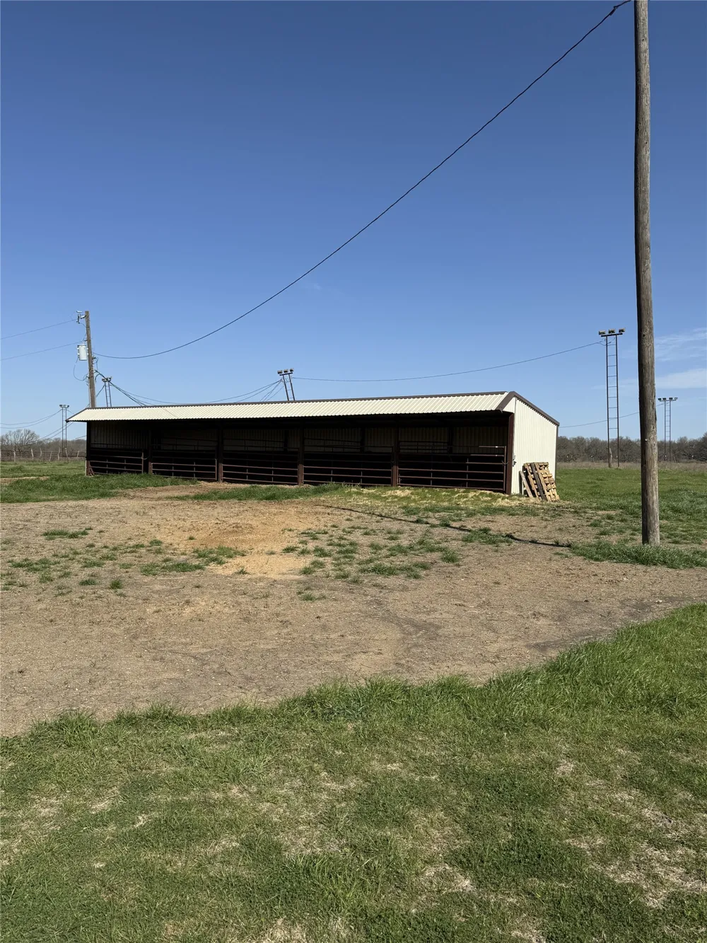 655 Loftice Road Gunter, TX 75058