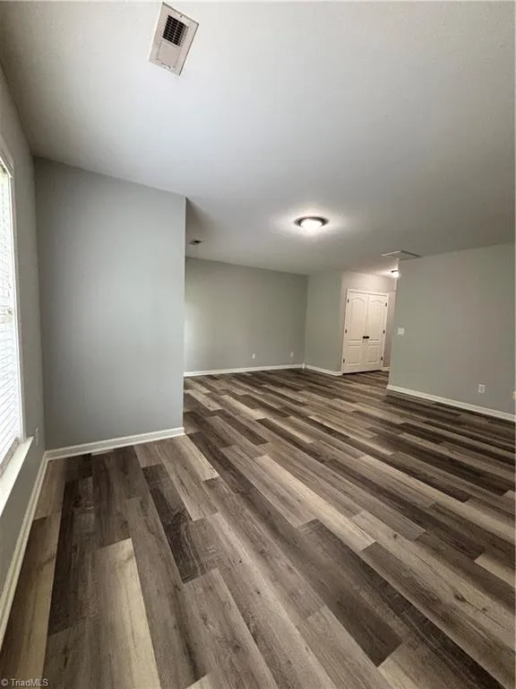 402 Beaumont Circle Clemmons, NC 27012
