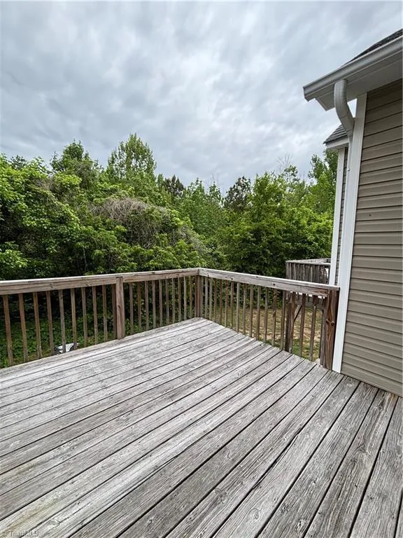 402 Beaumont Circle Clemmons, NC 27012