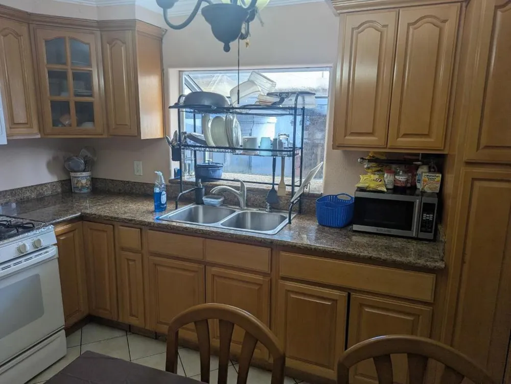 521 Santa Ana Avenue San Jose, CA 95112