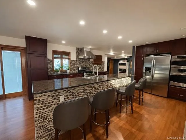 121 Ocean Avenue Massapequa, NY 11758