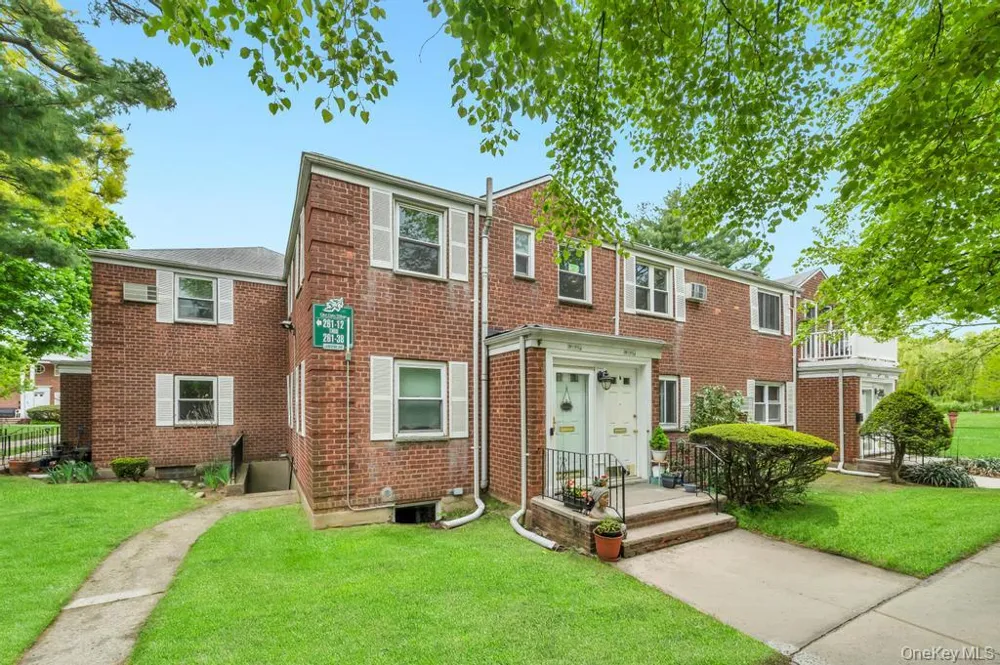 261-10 Langston Avenue #G99E Glen Oaks, NY 11004