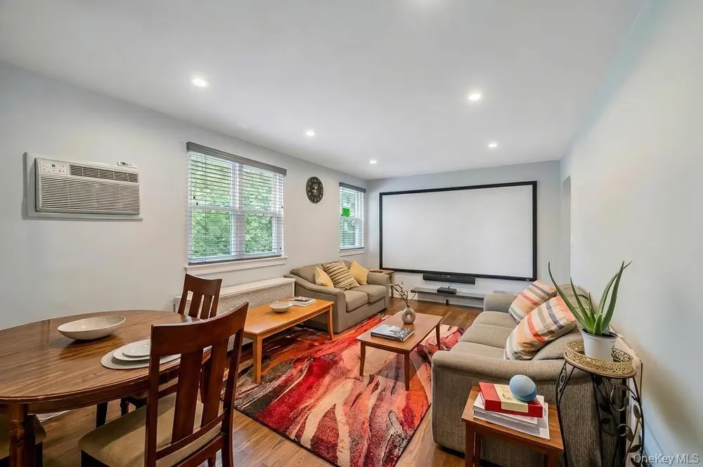 261-10 Langston Avenue #G99E Glen Oaks, NY 11004