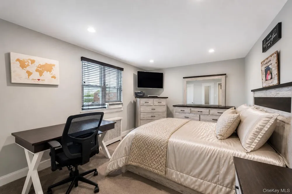 261-10 Langston Avenue #G99E Glen Oaks, NY 11004