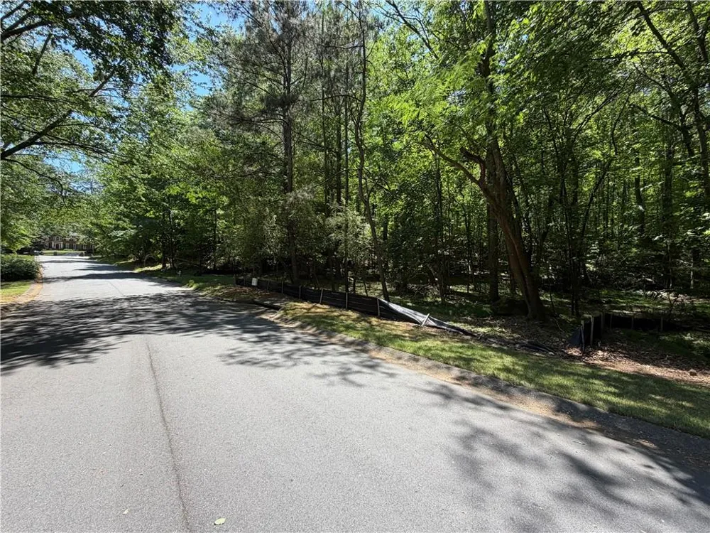 2761 Gardenwood Court SW Lilburn, GA 30047