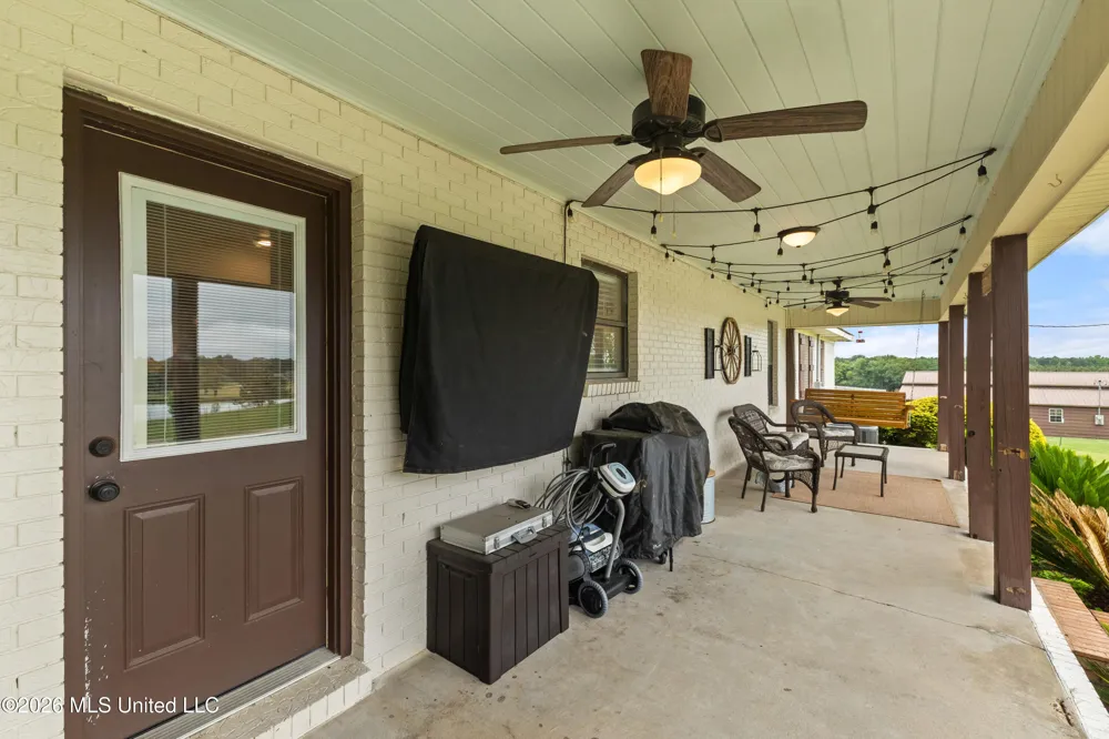 1329 Grantham Road Sumrall, MS 39482