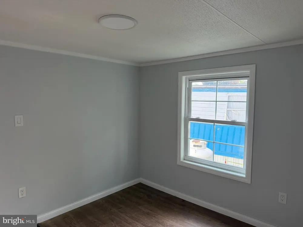 14 NELSON MOBILE MANOR Middletown, PA 17057