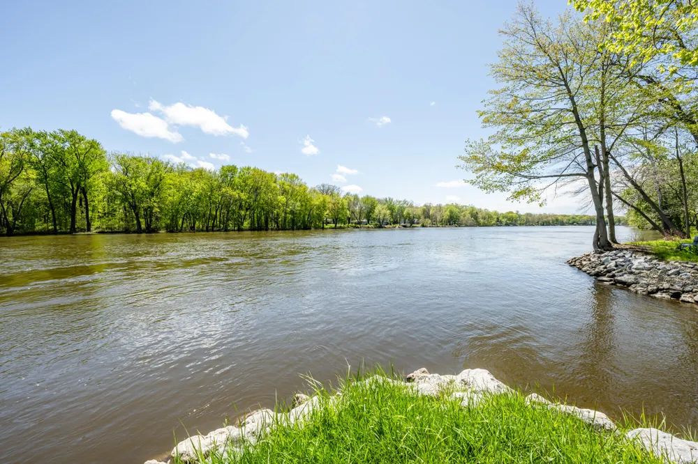 2848 Villa Lane Sodus Township, MI 49022