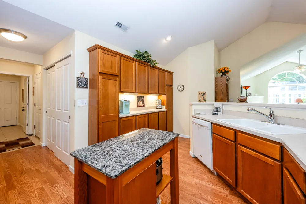 2848 Villa Lane Sodus Township, MI 49022