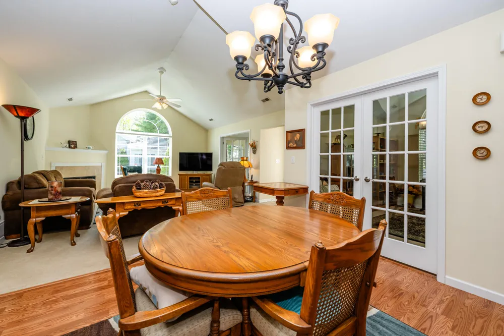 2848 Villa Lane Sodus Township, MI 49022
