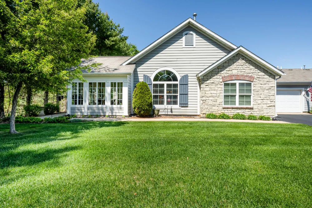 2848 Villa Lane Sodus Township, MI 49022