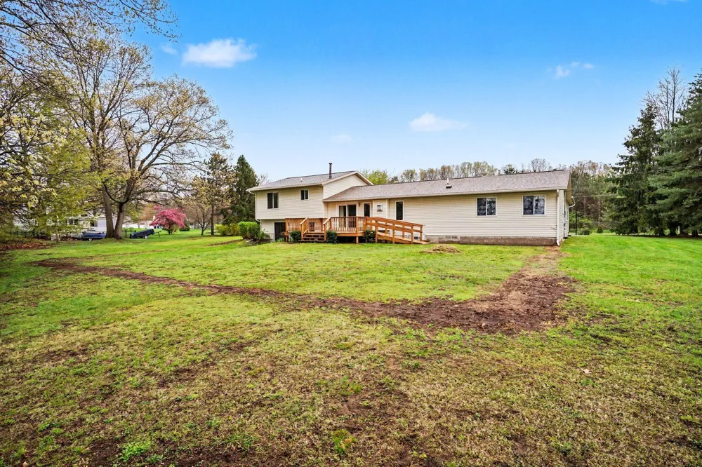15378 Mcleans Spring Lake Township, MI 49456