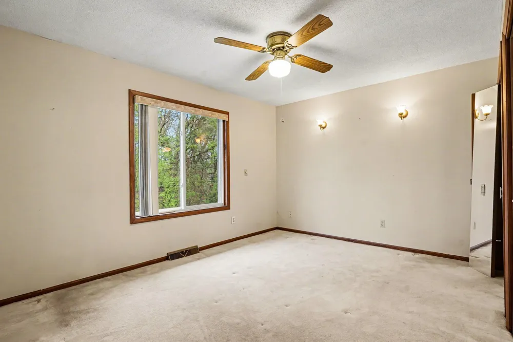 15378 Mcleans Spring Lake Township, MI 49456