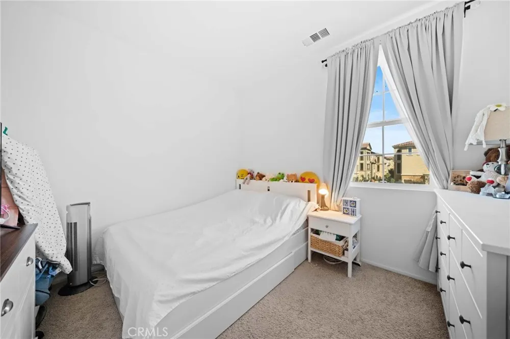 8198 Spirit Chino, CA 91708