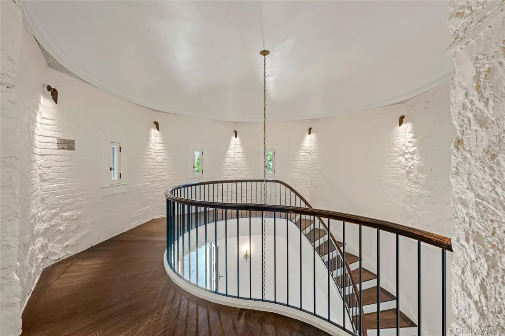 61 Evarts Hill #41 Garrison, NY 10524