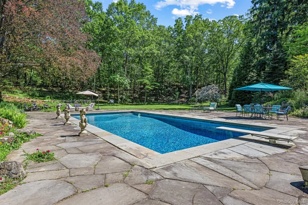 61 Evarts Hill #41 Garrison, NY 10524