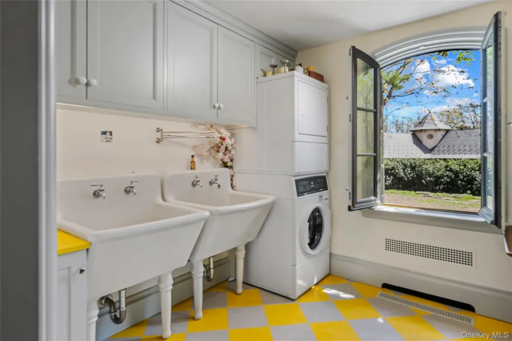 61 Evarts Hill #41 Garrison, NY 10524