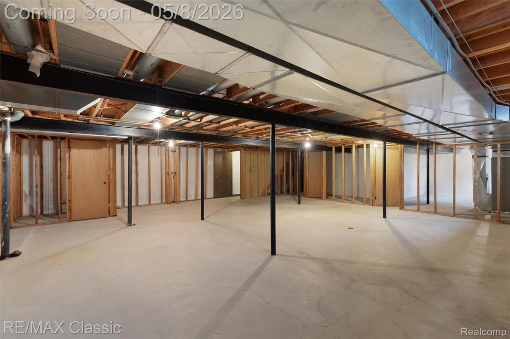 36953 Fox Glen Farmington Hills City, MI 48331