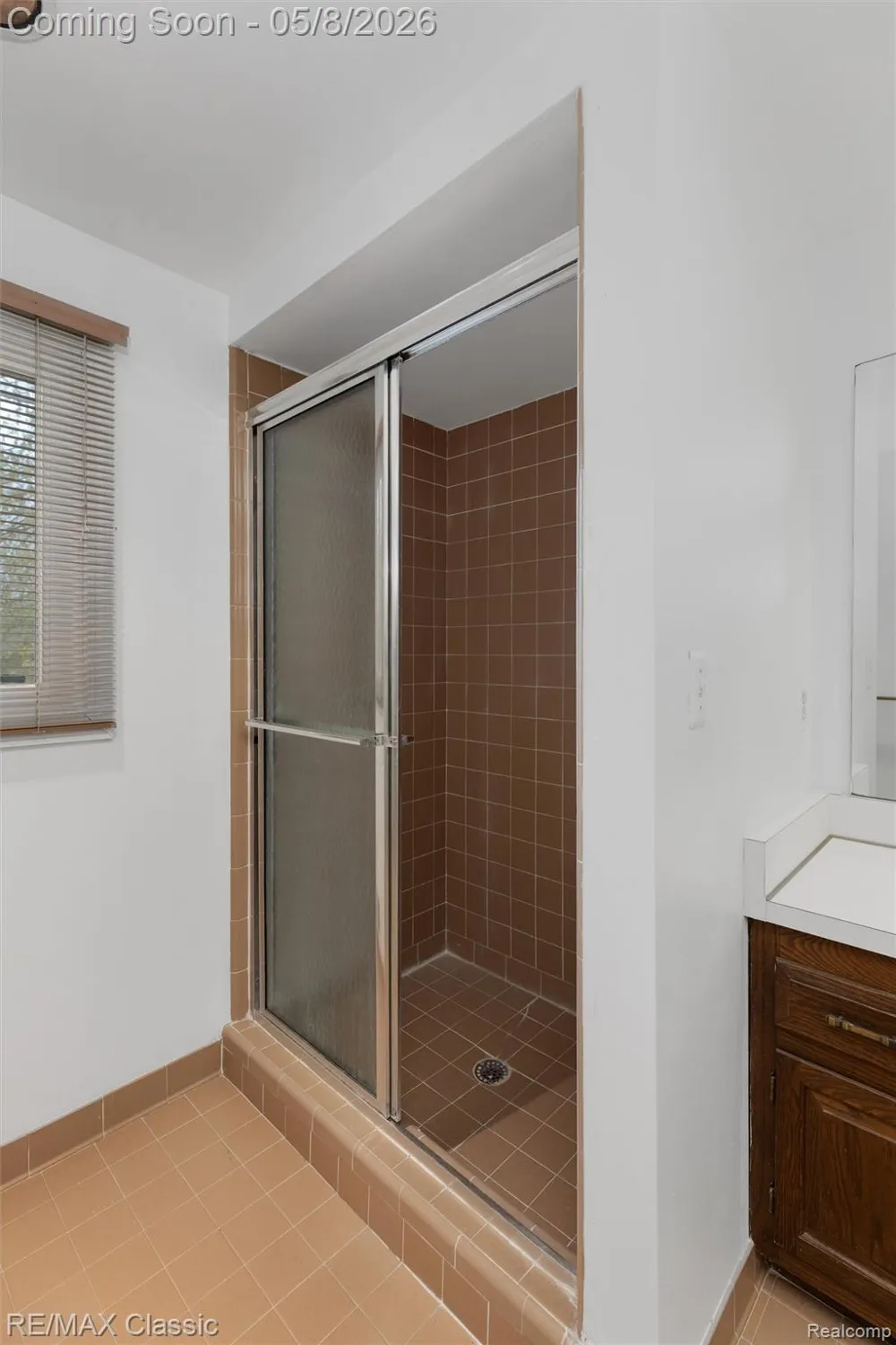36953 Fox Glen Farmington Hills City, MI 48331