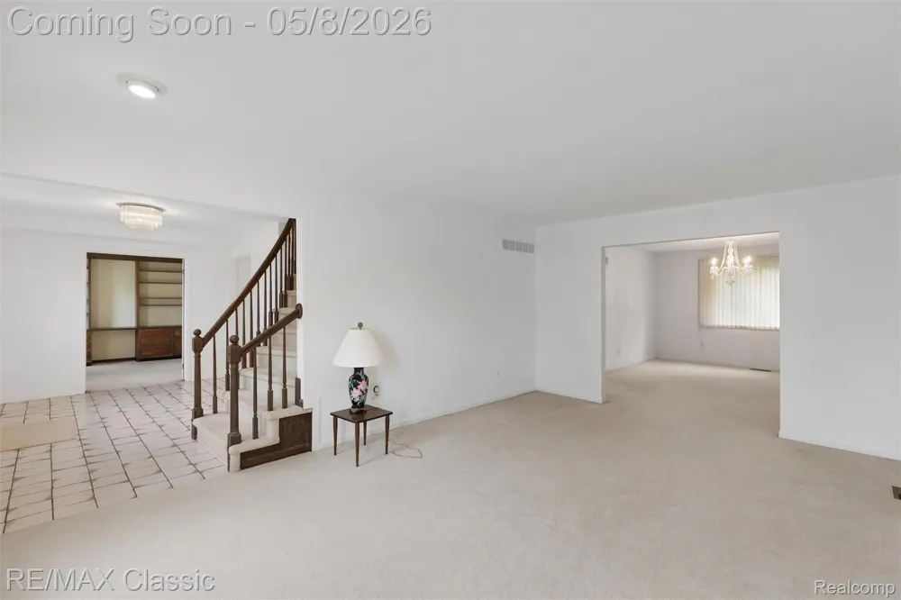 36953 Fox Glen Farmington Hills City, MI 48331