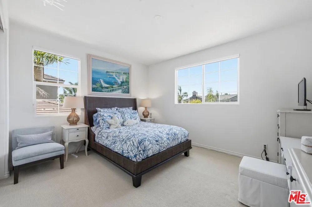 4061 Adriatic Street Oxnard, CA 93035
