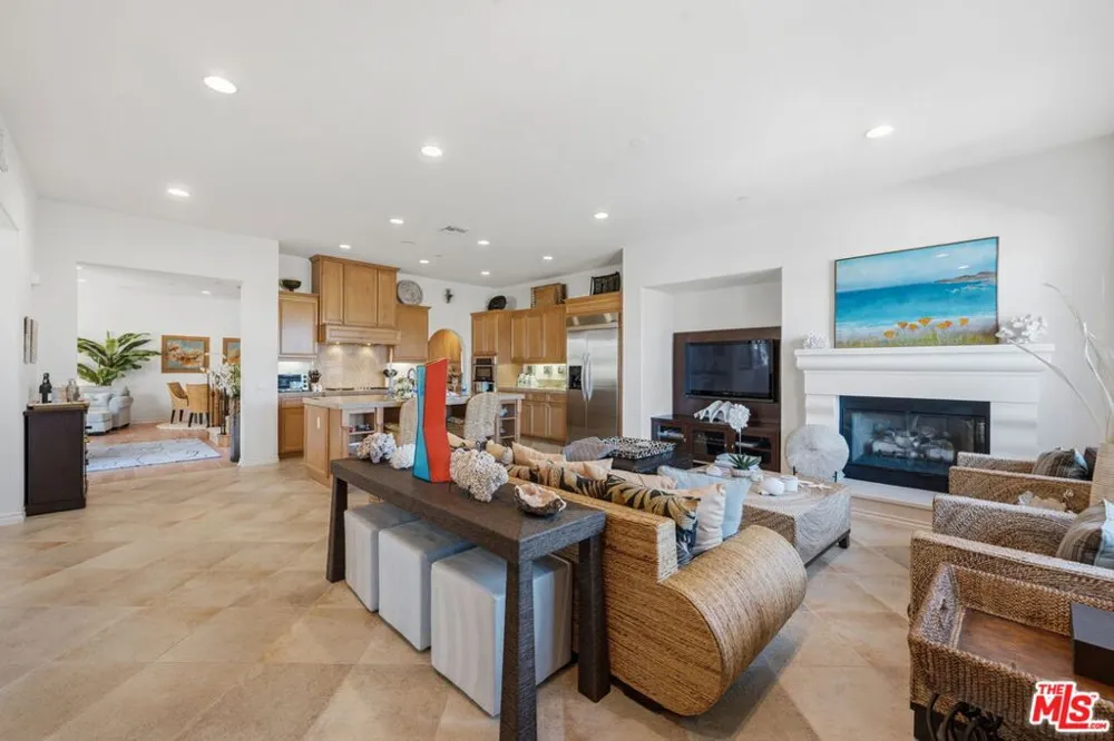 4061 Adriatic Street Oxnard, CA 93035
