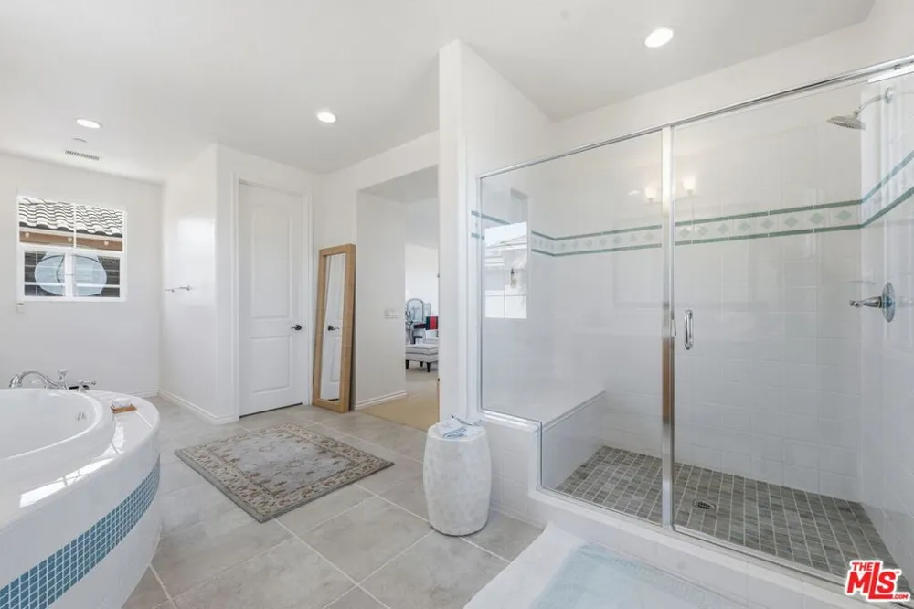 4061 Adriatic Street Oxnard, CA 93035