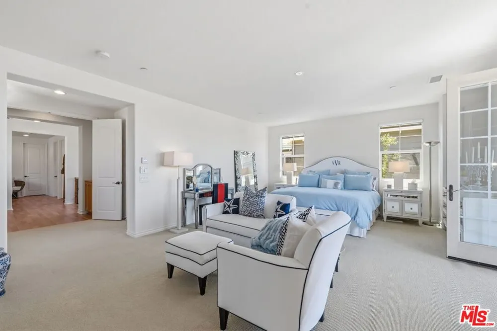 4061 Adriatic Street Oxnard, CA 93035