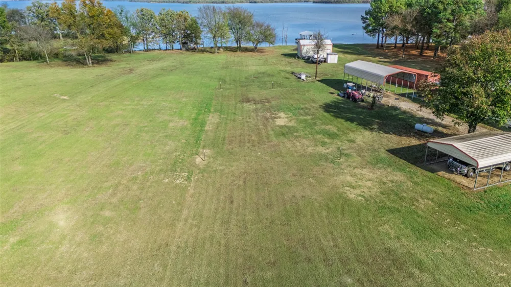 Private Road 5896 Yantis, TX 75497