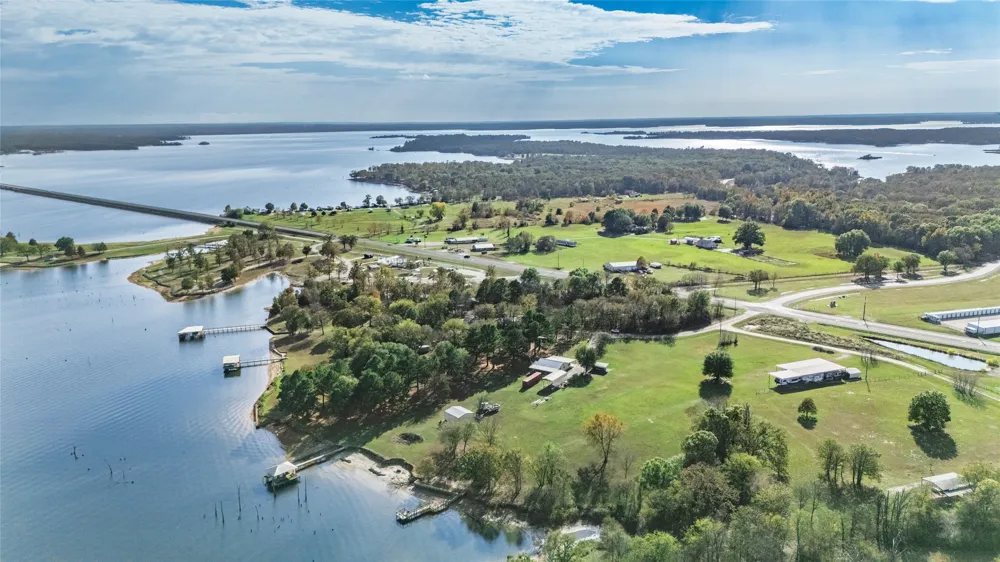 Private Road 5896 Yantis, TX 75497