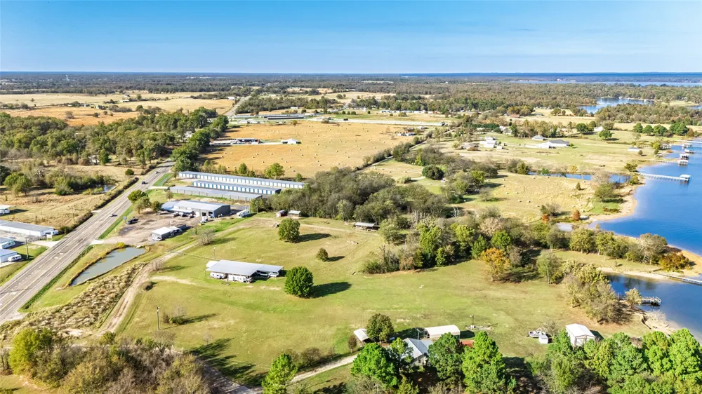 Private Road 5896 Yantis, TX 75497