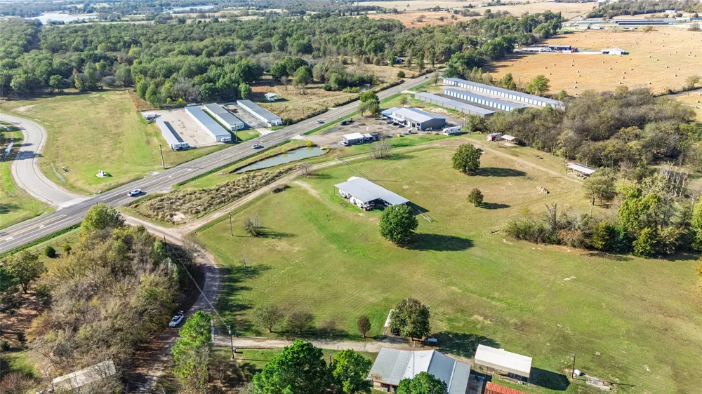 Private Road 5896 Yantis, TX 75497