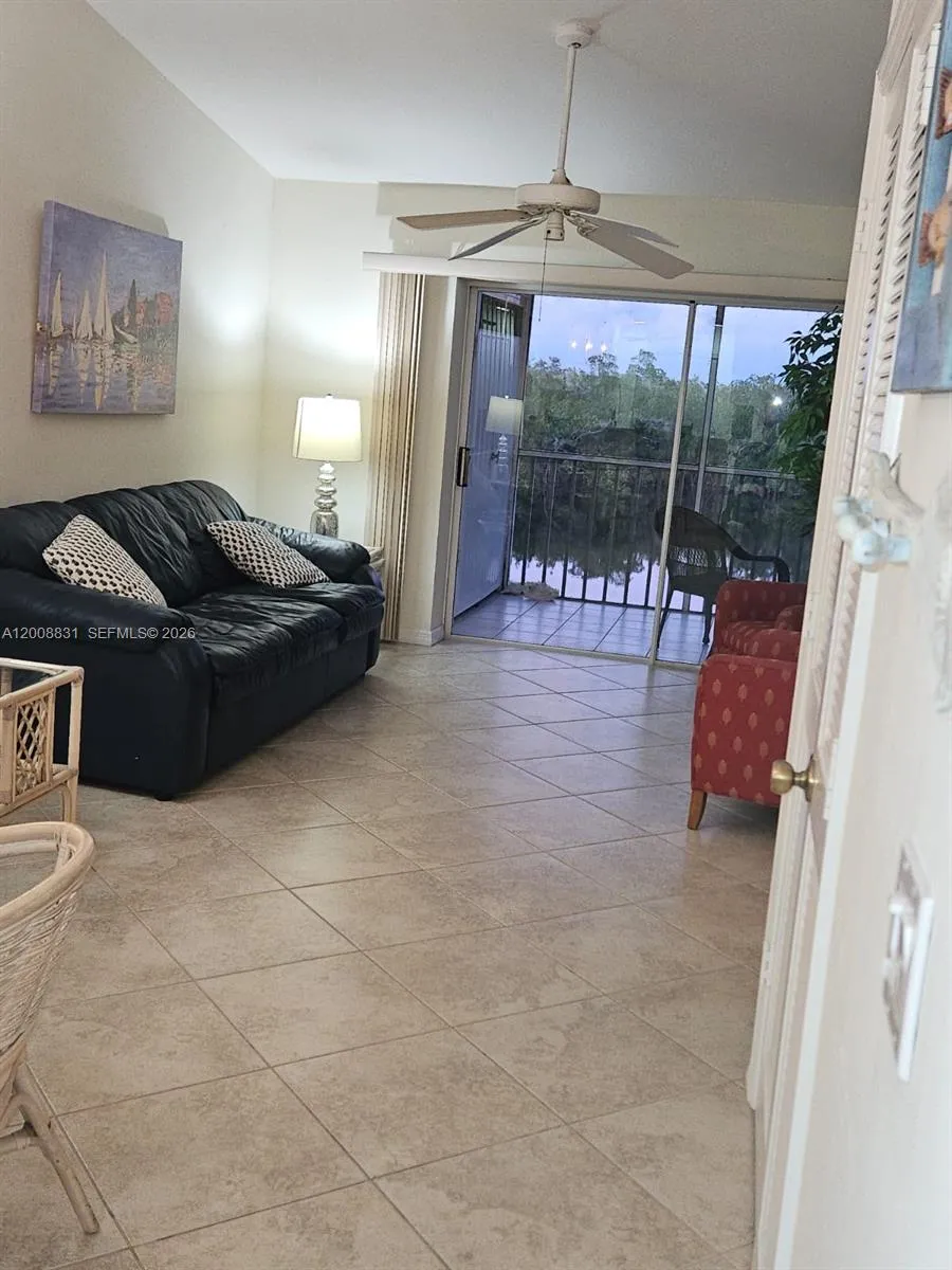 1335 Mainsail Dr #1315 Naples, FL 34114