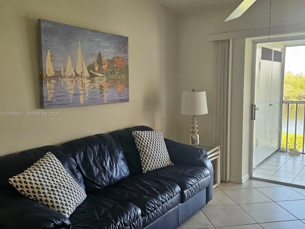 1335 Mainsail Dr #1315 Naples, FL 34114