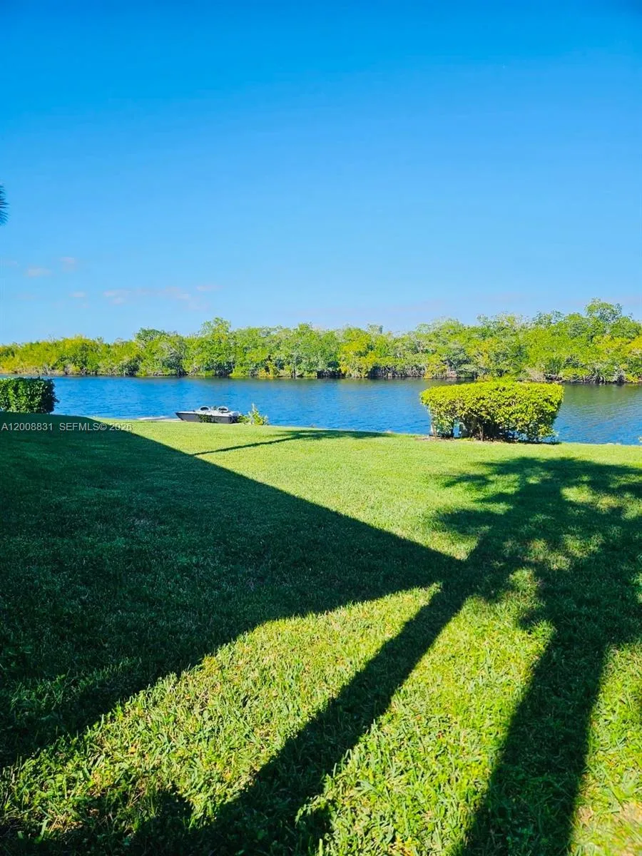 1335 Mainsail Dr #1315 Naples, FL 34114