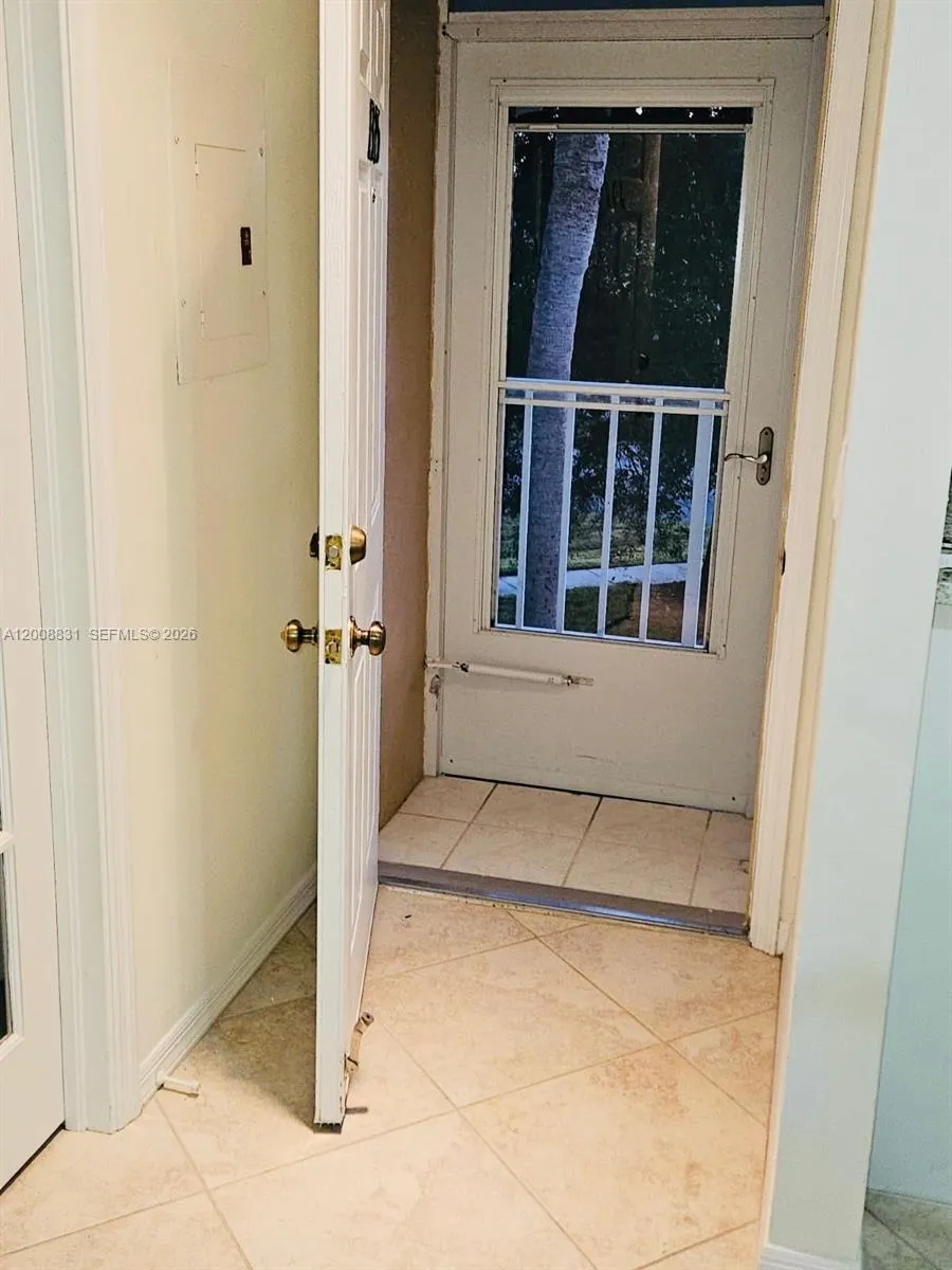 1335 Mainsail Dr #1315 Naples, FL 34114