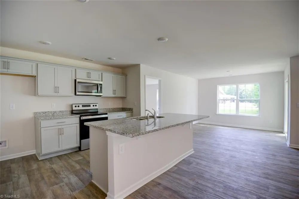 177 New Aspen Way Linwood, NC 27299